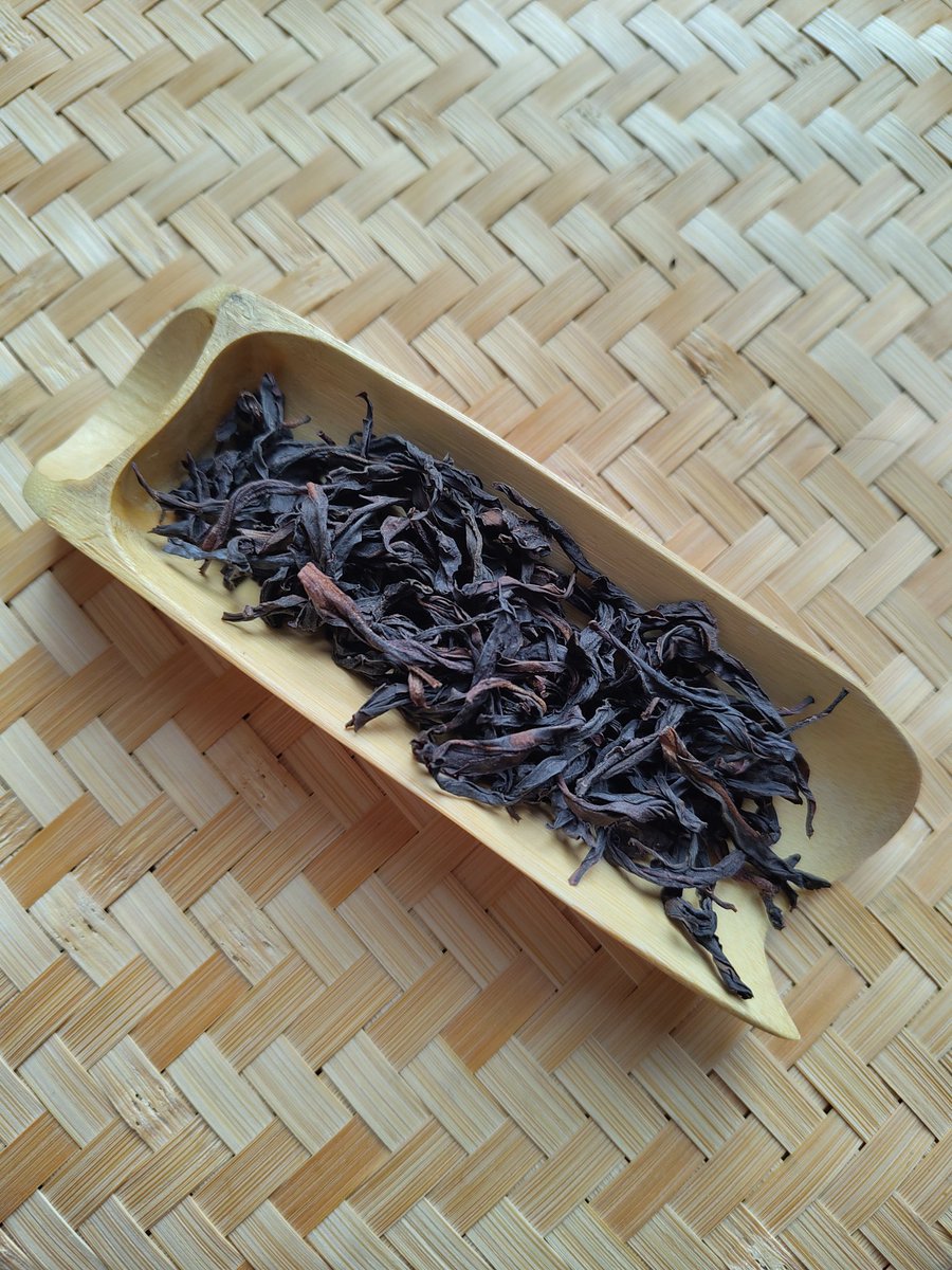 TeasDelight's tweet photo. New! Behind the Valley 凹富後, named after the place where this dancong oolong tea was discovered. https://t.co/Qx6g0qXcwW