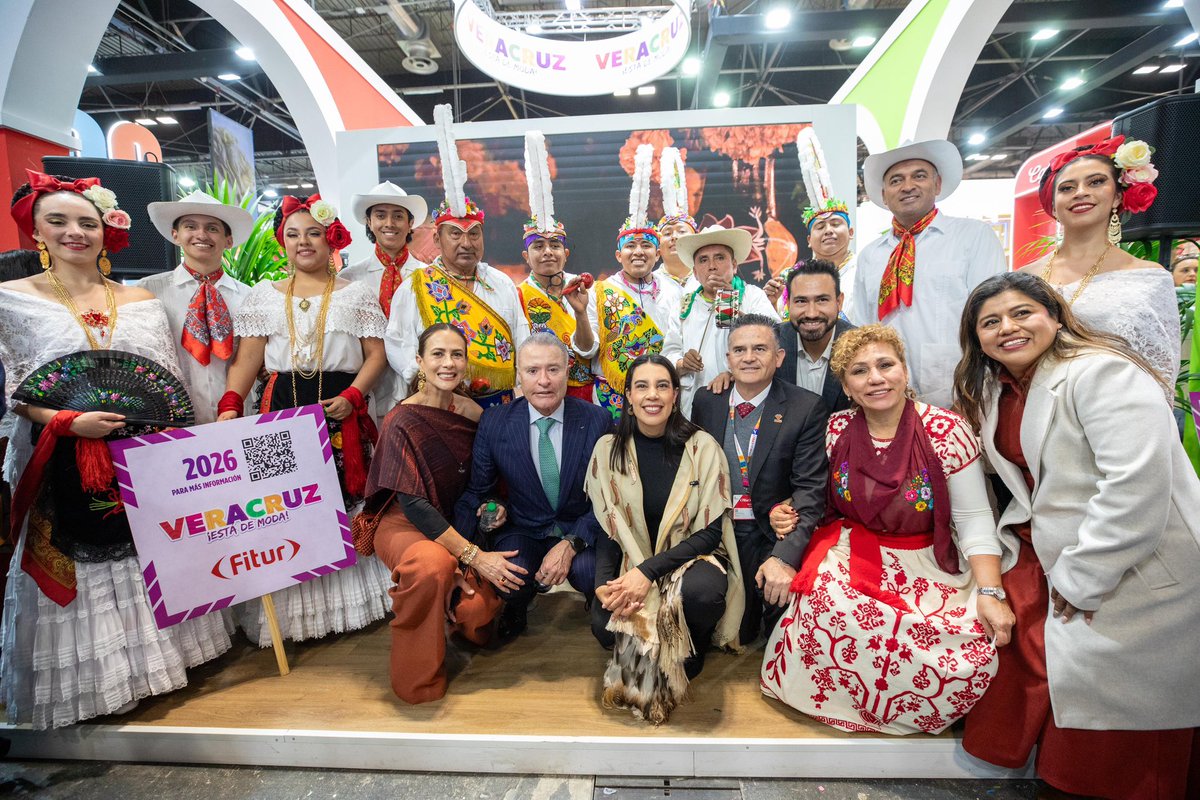Con emoción, orgullo y mucho corazón, comenzamos el recorrido por los stands de los 32 estados de México en #Fitur. 🇲🇽✨

En un solo espacio, México despliega su riqueza infinita, playas, selvas, desiertos, ciudades vibrantes, Pueblos Mágicos, sabores, tradiciones y culturas que