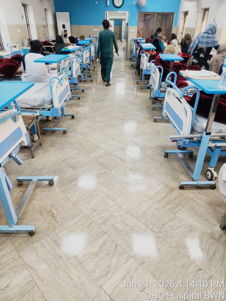 MaryamNSharif's tweet photo. DHQ hospital Bahawalnagar, squeaky clean and disinfected. https://t.co/DWPG4RooKr