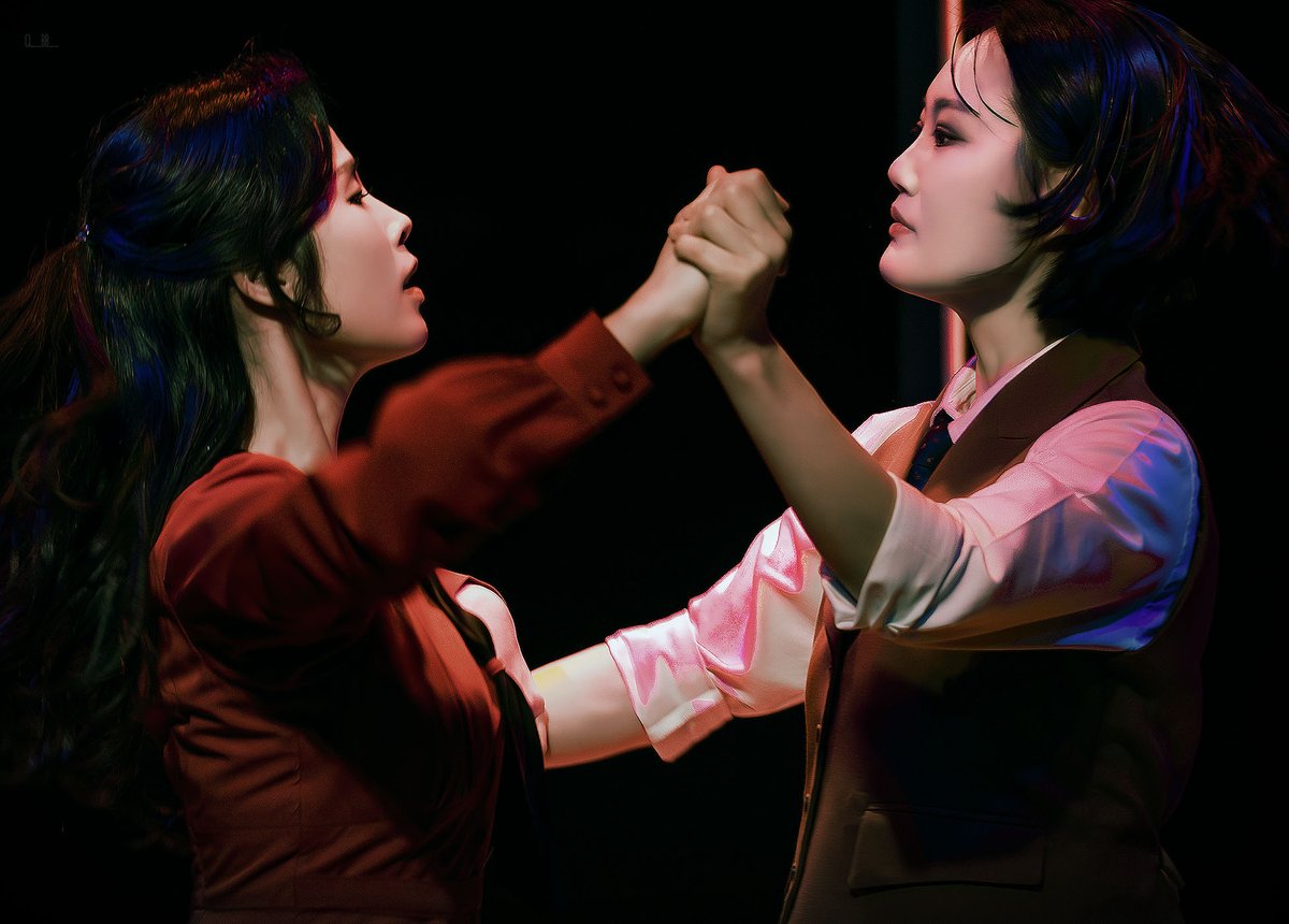Q__BB__'s tweet photo. 260121 미드나잇 : 액터뮤지션
4시공 스페셜 커튼콜 데이｜누구나 악마죠 때로는
랑연｜우먼
김경민｜비지터 https://t.co/xhbkArNrUm