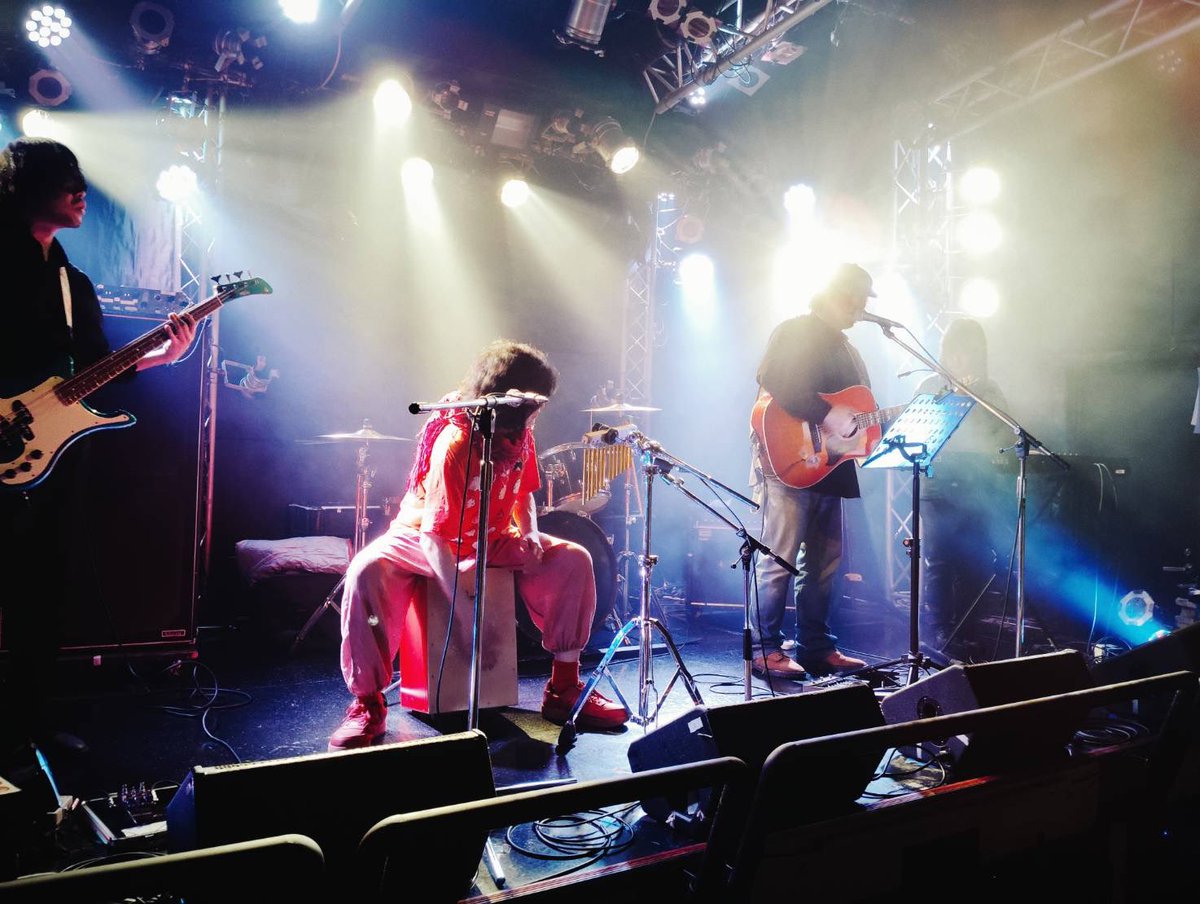 Throwback-241 tweet media