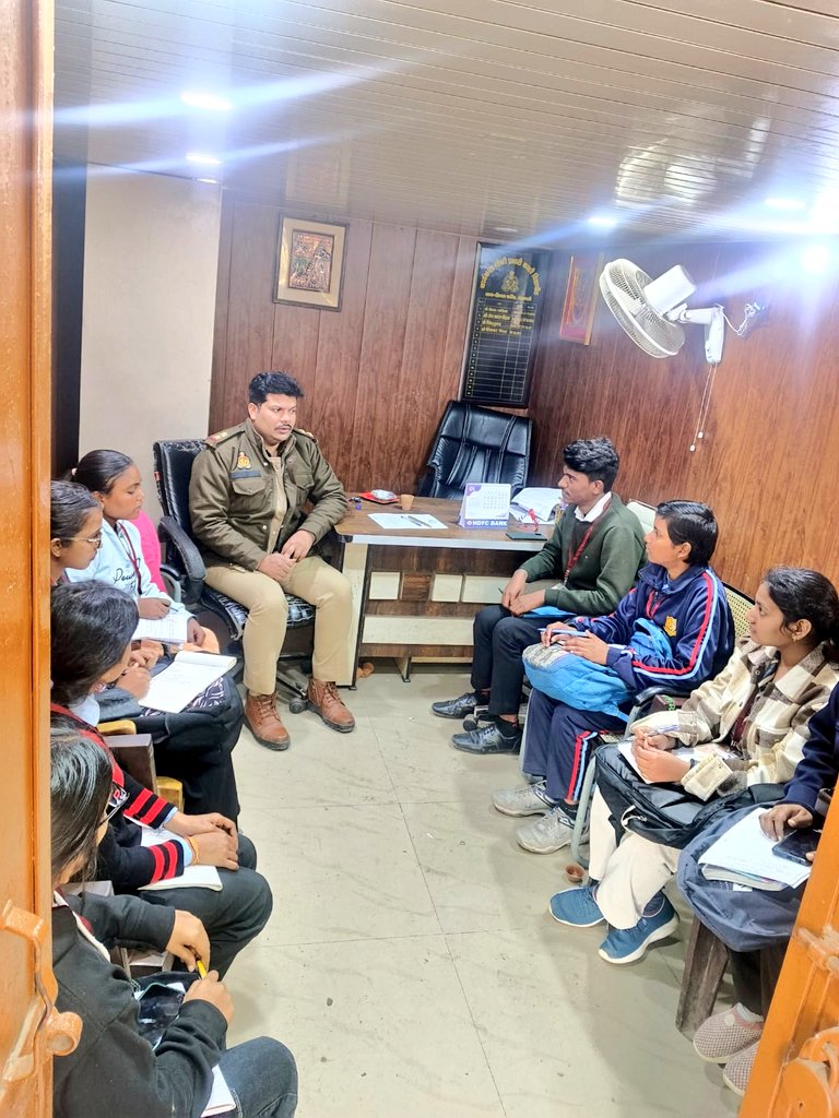 Divyanjali77's tweet photo. Day-6
6th day of Spel Program 
#SPEL3.0
#SPEL3.0_VNS
#MY_BHARATA 
#Varanasi 
#Police 
#up 
#spel 
#NSS https://t.co/9q2frhky6r