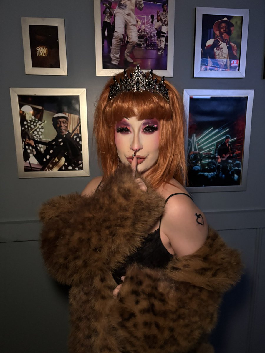 𝕷𝖔𝖛𝖊 𝕭𝖔𝖒𝖇 𝕮𝖔𝖝 (@1_lovebomb) on Twitter photo 