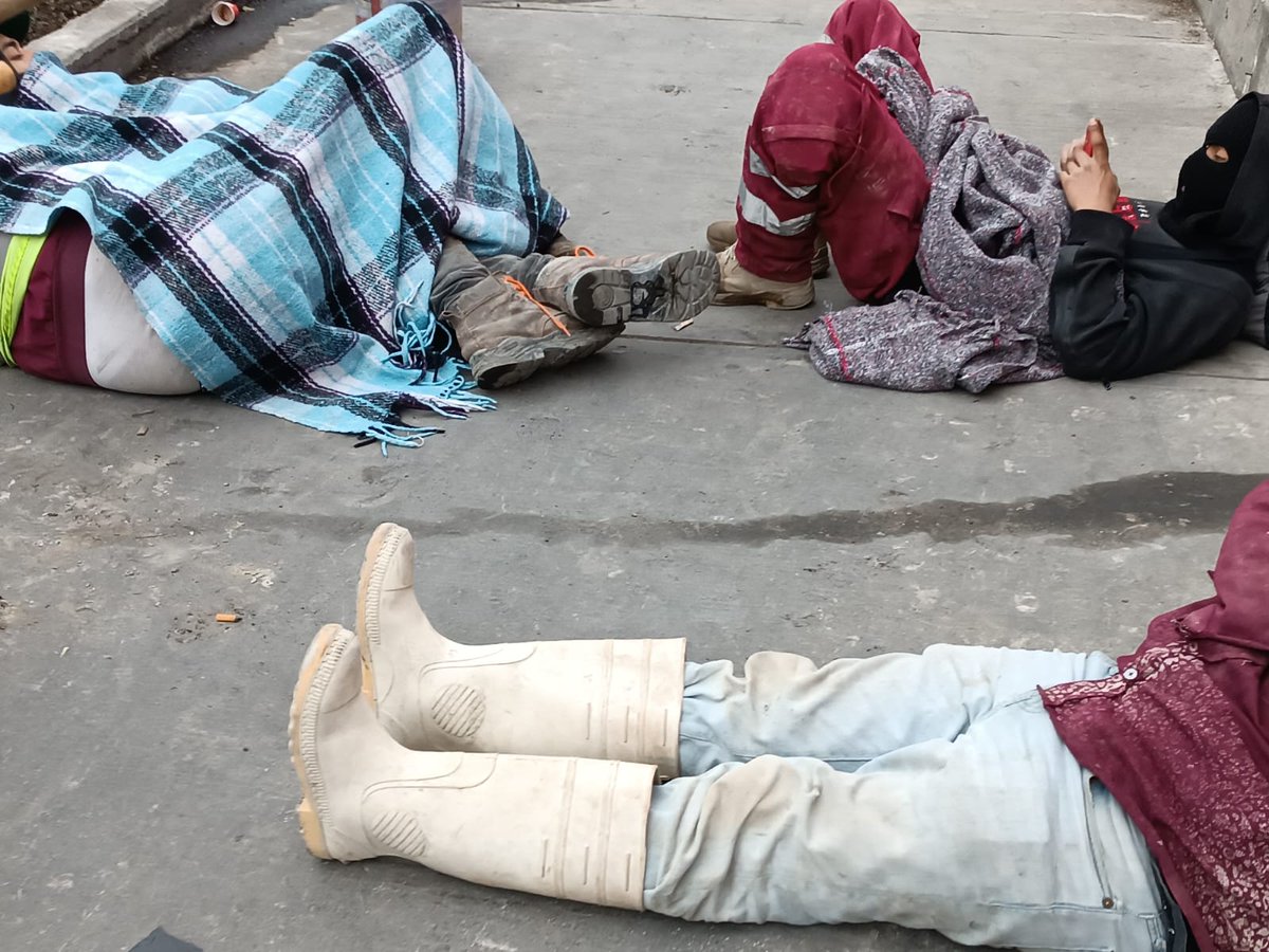 YoPorLas40Horas tweet media