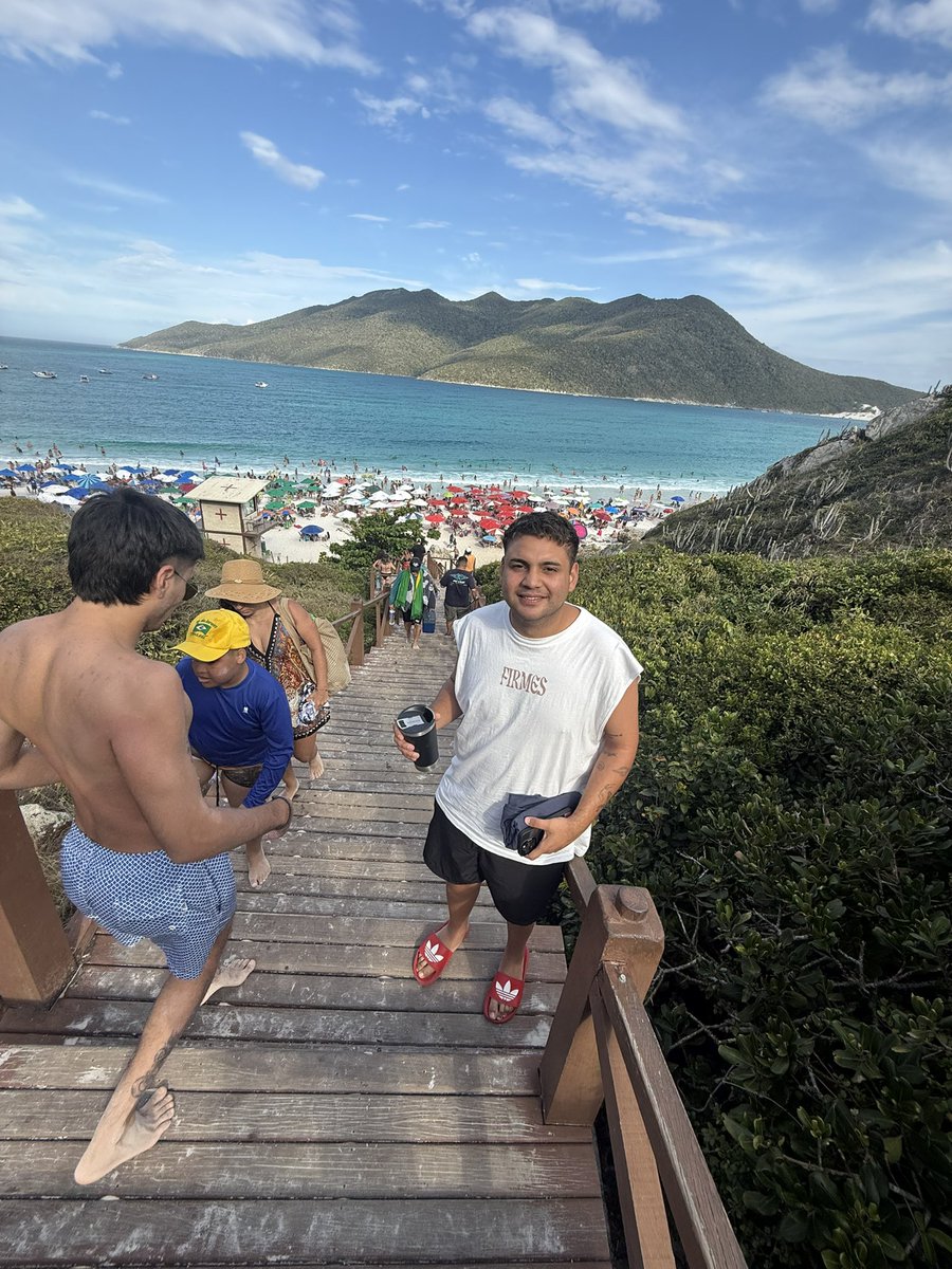 Hernanquiintero's tweet photo. Sin dudas la mejores vacacionessss https://t.co/TKmxZYS3FC