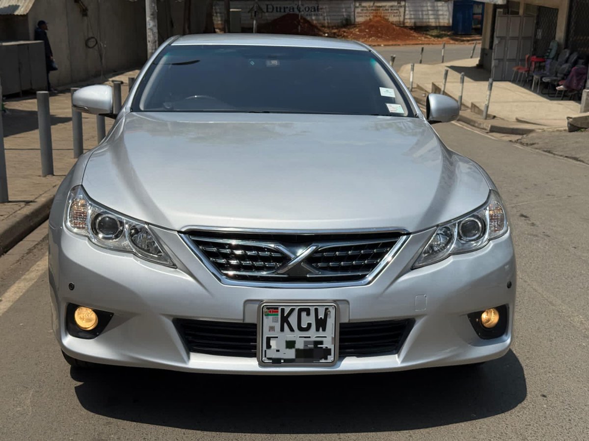 _HighTorque's tweet image. TOYOTA MARK X
MAKE: 2012
ENGINE: 2.5L
PRICE: 1,200,000

Gikomba The High Court  Mike Sonko Narok President Ruto Vodacom Gyökores Fools Cyrus Jirongo Karatina.