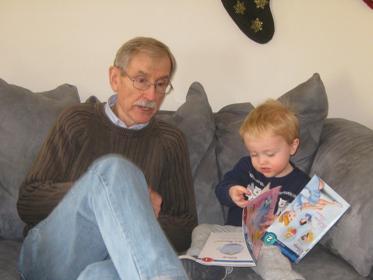 Robin Currie tweet media