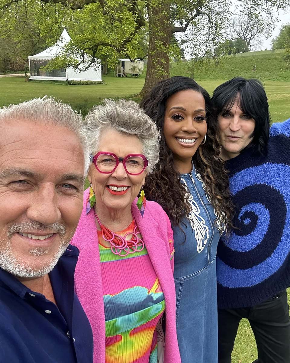 BritishBakeOff's tweet image. Our wonderful Prue has decided to step away from judging Bake Off.

From joyful judging to colourful fits to accidental innuendoes, you are simply the best and will be so missed. Please join us in wishing Prue the very best and thanking her for nine brilliant years in the Tent ❤️