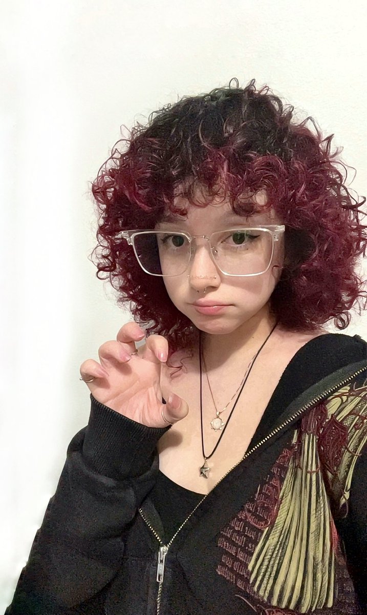 mochiwooyos's tweet image. 🍒🍓🌶️🥀

#atinyselcaday #atsd #atinyselfieday #wooyoung #우영 @ATEEZofficial