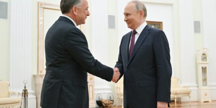 #Mundo Putin se reunirá el jueves con Witkoff, según el Kremlin tinyurl.com/24ljur6o