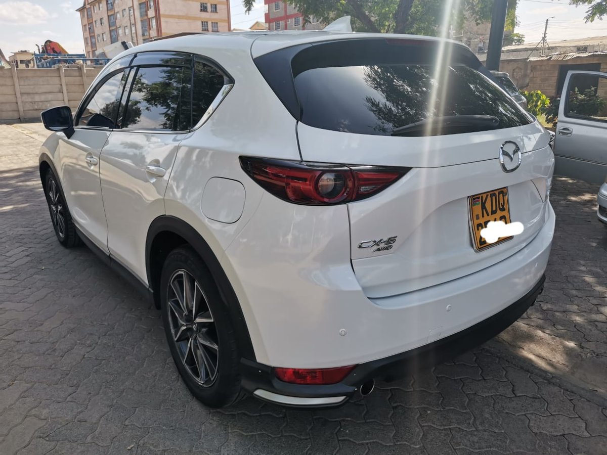_HighTorque's tweet image. MAZDA CX5
MAKE: 2017
ENGINE: 2.0L
PRICE: 2,680,000

Gikomba The High Court  Mike Sonko Narok President Ruto Vodacom Gyökores Fools Cyrus Jirongo Karatina.