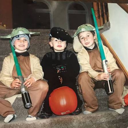 Arda's tweet image. Jack Hughes - @starwars Guy 

I need a ranking from the Hughes bros of their favorite Star Wars movies and shows 

cc: @NJDevils @mnwild @jhugh86