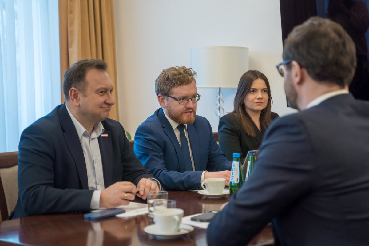 Paweł Bliźniuk tweet media