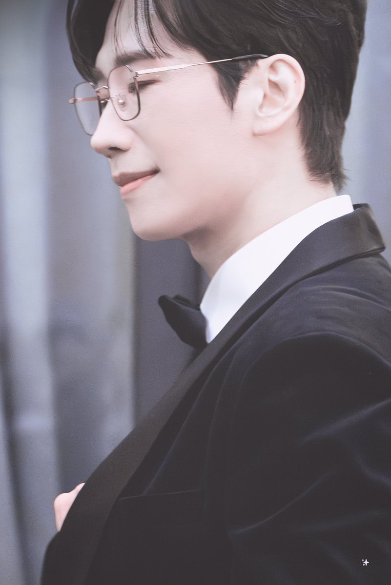 𝐃𝐀𝐙𝐙𝐋𝐈𝐍𝐆 𝐌𝐄𝐌𝐎𝐑𝐘 tweet media