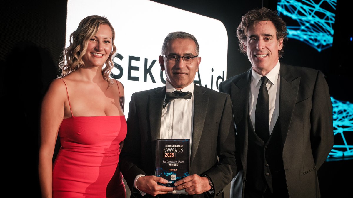 Comms Business tweet media