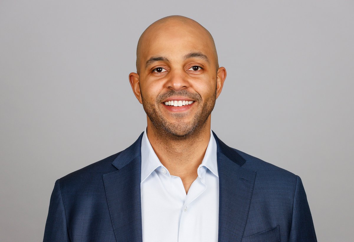 RapSheet's tweet image. The #Falcons are putting in requests for their GM search and sources say #Bears assistant GM Ian Cunningham and #Texans assistant GM James Liipfert got slips, sources say. 

Cunningham was in the President of Football interviews, while Liipfert is a former Georgia Tech star.