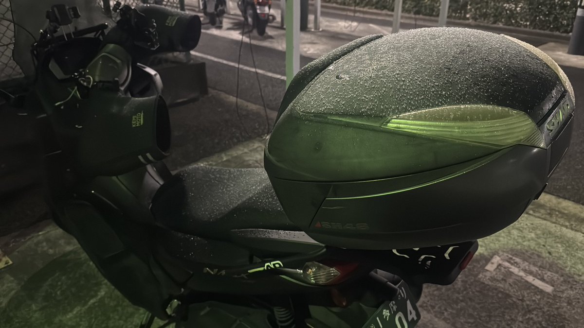 バイクがカチコチ(´・ω・｀) さぶっ！🥶