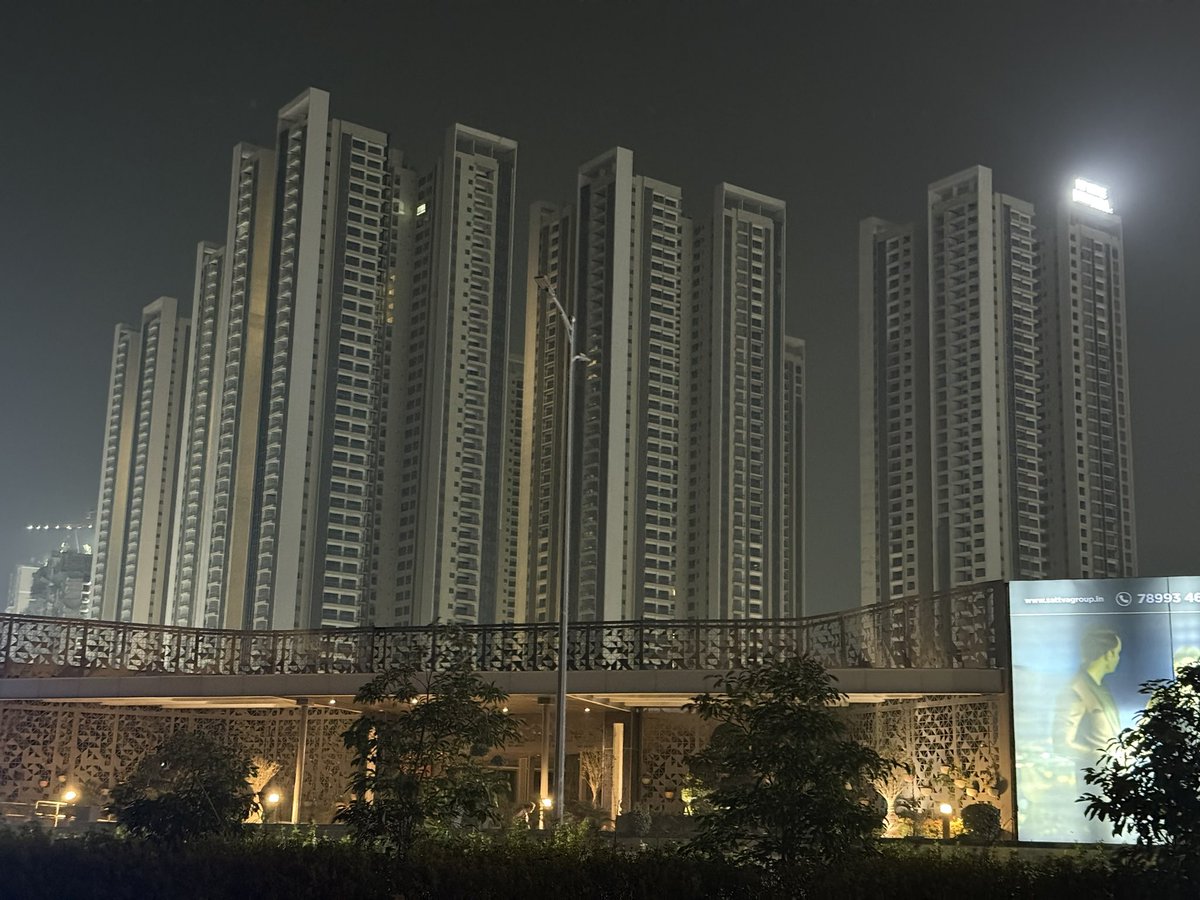 Hyderabad Real Estate Urban tweet media