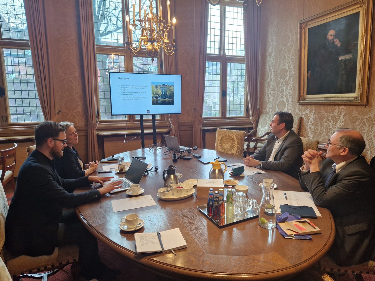 EmbChile Países Bajos tweet media