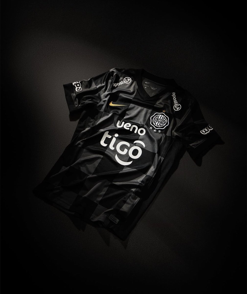 HinchaFranjeado's tweet image. Hola amor, queres la nueva camiseta de Olimpia por el 14 de febrero? 
Umia che la ahendusea