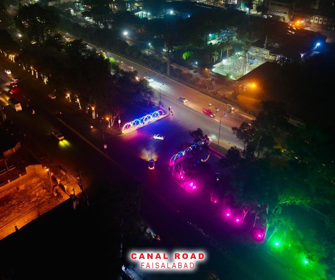 MaryamNSharif's tweet photo. Canal road, Faisalabad 🩷 https://t.co/Uavepst2S7