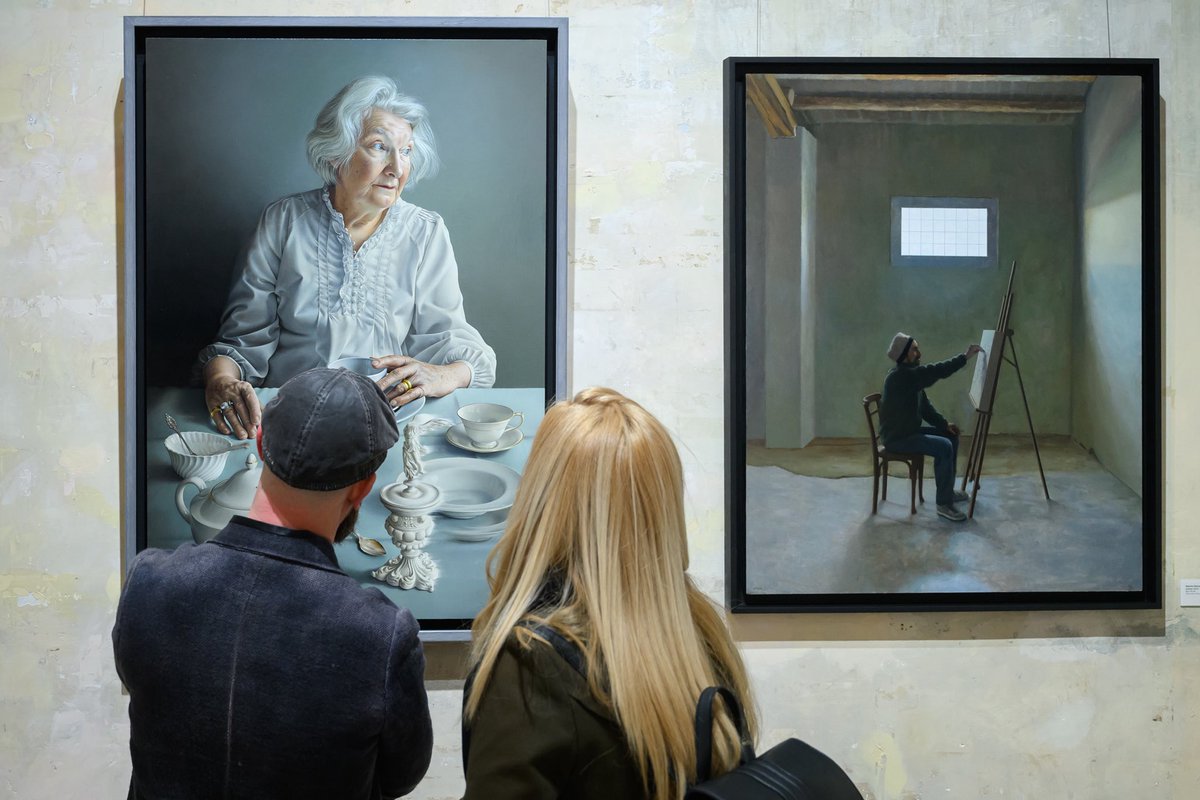 Miriam Escofet Artist tweet media