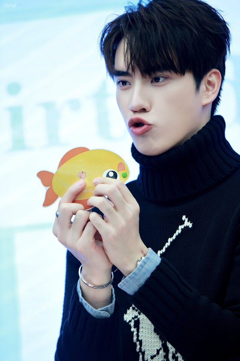 🐠น่ารักมาก •͈ ₃ •͈💗
🫧𓆡𓆝𓆟𓆜𓆞𓆝𓆟𓆜𓆞𓈒𓂂𓏸🫧🔮

#TEeThanapon #ตี๋ธนพล ✨
#TEe1stBdayFansignlnShanghai 🇨🇳
Good night &amp; Sweetdreams 🍬