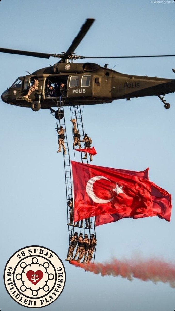 28subatgonullu's tweet image. Bayrağımıza uzanan eller kırılsın. 
Kıyamete kadar dalgalanacak bayrağımız onurumuzdur. 
❤️🇹🇷🇹🇷🇹🇷❤️
#TürkBayrağıNamusumuzdur
#TürkBayrağı
#28SubatHakTelafi