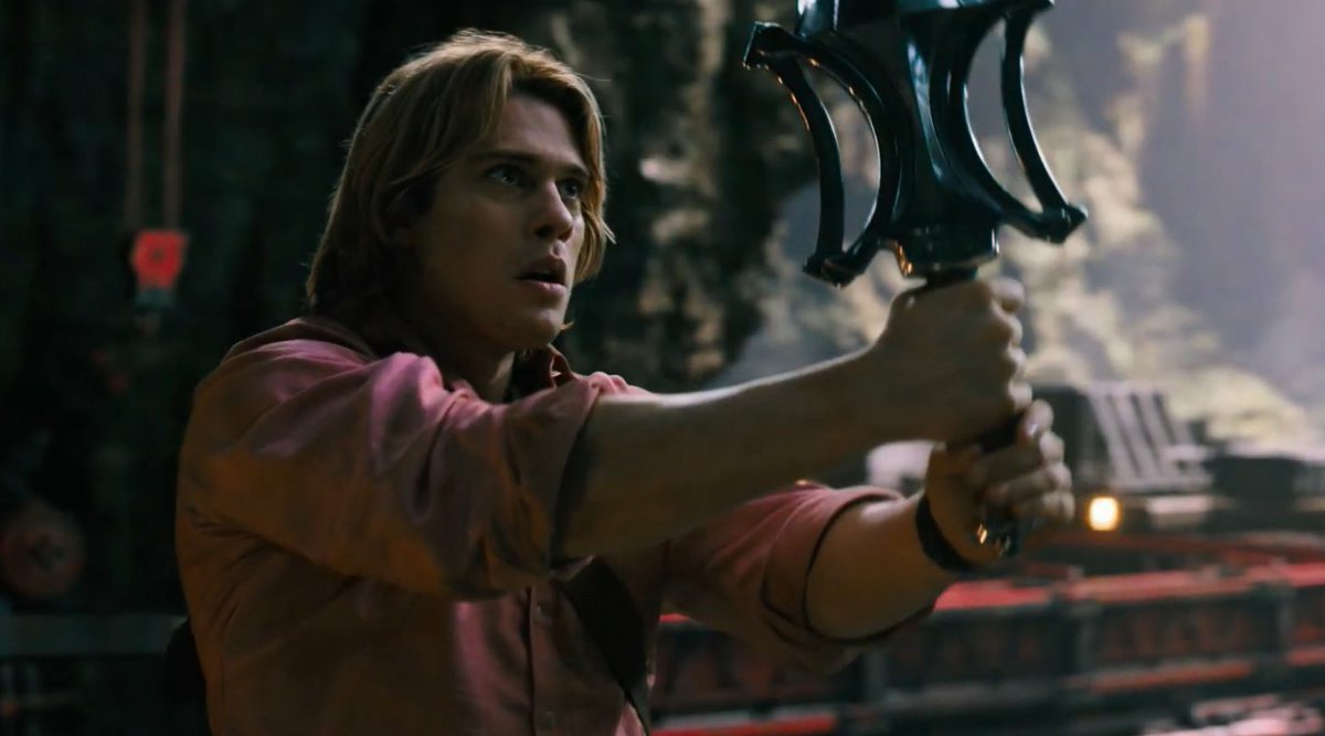 Boxreport's tweet image. Pelos Poderes de Grayskull! Eu tenho a força!

Nicholas Galitzine como He-Man no filme live-action de Masters of the Universe.