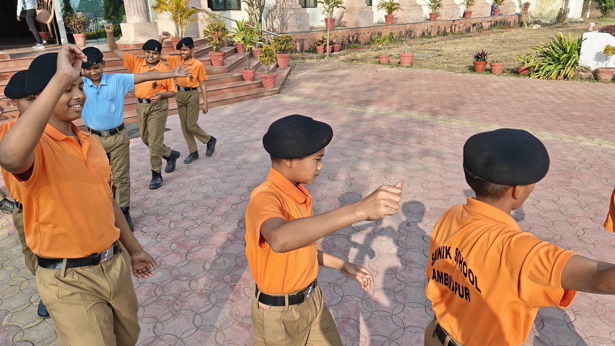 Sainik School Ambikapur tweet media