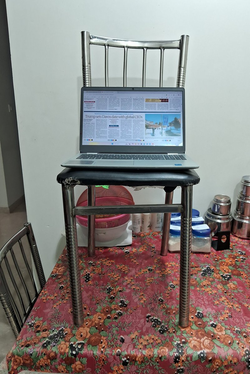 AnnuInfo's tweet photo. #Setup
#doitbig
This is My Setup for Studying Everyday. Since I Do Dinner before 8 PM So I stand & Study. This is Something I have been Doing Since Preparing for Govt. Exams & It's Very Effective π https://t.co/prNv9NJPAQ