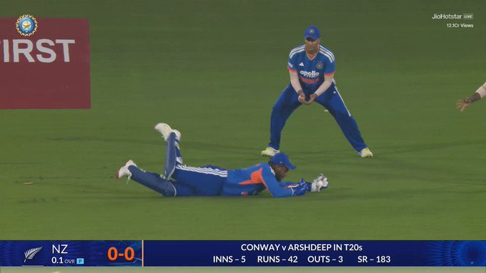 Global_Cric's tweet image. That is some catch from Sanju Samson 🚨 

#INDvsNZ #NZvIND