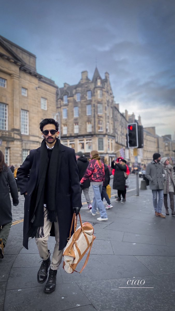 caffeinexher's tweet photo. I’ve traveled 15+ countries with my Pakistani passport; now take your ignorant ass out of here https://t.co/Xph1ga2lb0