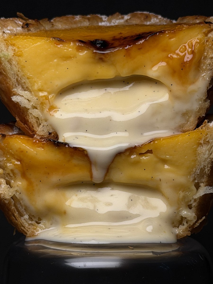 thecuriousdan2's tweet image. ปัดฝุ่นสกิล #shotoniphone สักหน่อย ว่างพักเที่ยง เลยเอา yolk มาผ่าเล่นแล้วจัดไฟโง่ ๆ ใช้ไอโฟนถ่าย ไม่ edit ไรเพิ่ม เน้นถ่ายจบหลังกล้อง