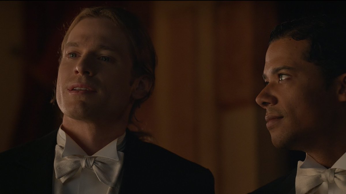 DeborahEdith29's tweet image. "E la musica...era lì che Lestat separava l'uomo dal cibo. La musica aveva segnato la sua anima dannata, e qualsiasi umano coinvolto nella creazione di essa esisteva su un piano elevato ai suoi occhi."

Intervista col vampiro