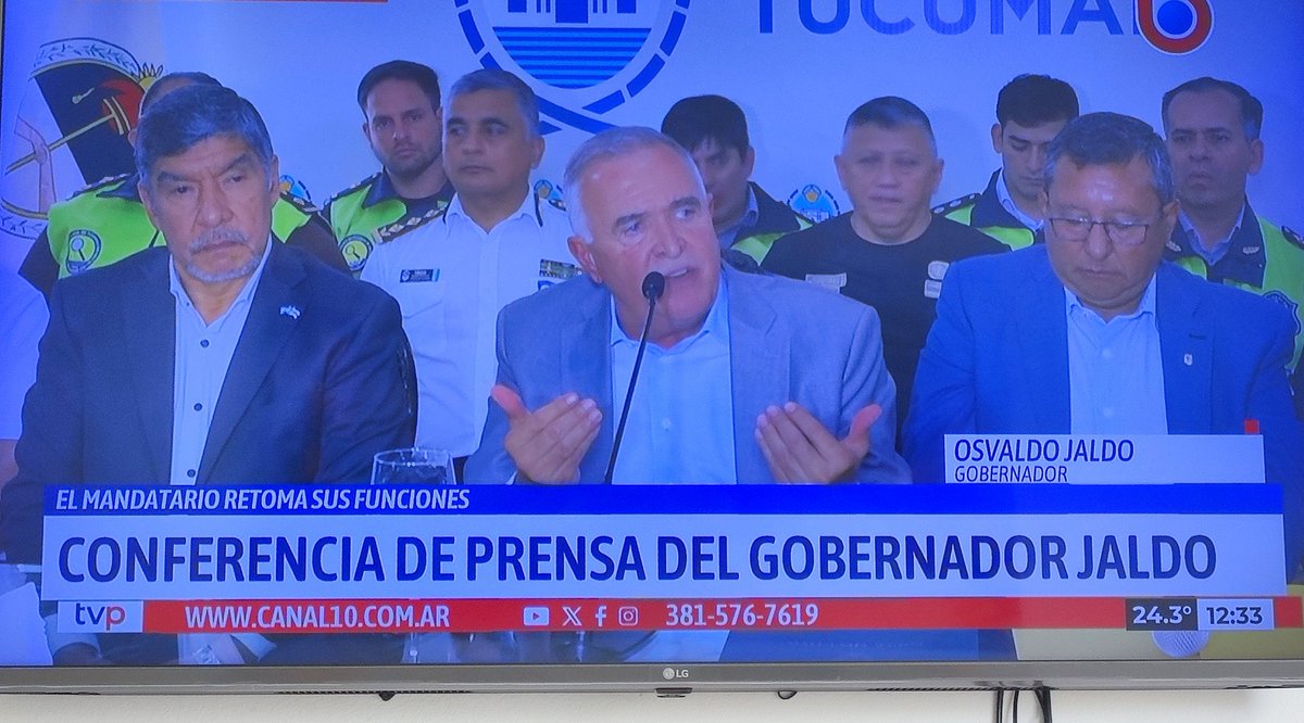 Cómo puede ser que estas caras gobiernen Tucumán? Ignorantes (🟤) que ahora se dan la vida de lujos con el dinero de la gente. #peronchos