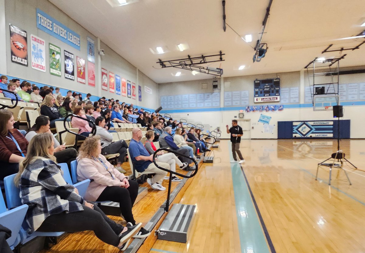 Independence CC tweet media