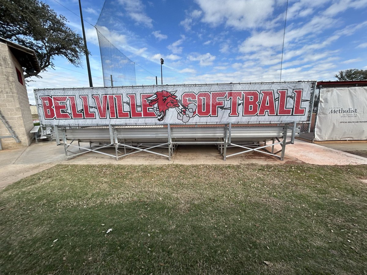 TheSignChamp's tweet image. Game day just got an upgrade @BellvilleHS. ⚾️🥎 New bleacher windscreens for baseball and softball!
