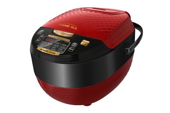 Fqrisaw's tweet photo. SEMOGA BISA MEWUJUDKAN barang untuk di rumah yang tahan lama‼️💪

Catat list berikut ini :
1. Yong Ma → Rice Cooker
2. Madia → Set Panci 
3. Philips → Setrika
4. TCL → TV
5. Cosmos → Kipas
6. Sharp → Kulkas 
7. TCL → Mesin Cuci
8. SRY → Kompor https://t.co/4itpLYVCGK
