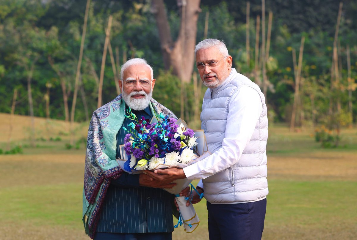 RajeshMontu's tweet photo. प्रदेश अध्यक्ष श्री जगदीश विश्वकर्मा जी ने आज विश्व के सर्वाधिक लोकप्रिय नेता, हमारे यशस्वी प्रधानमंत्री आदरणीय श्री नरेन्द्र मोदी जी से शिष्टाचार भेंट कर उनका मार्गदर्शन प्राप्त किया। https://t.co/S2KE0CTnUC