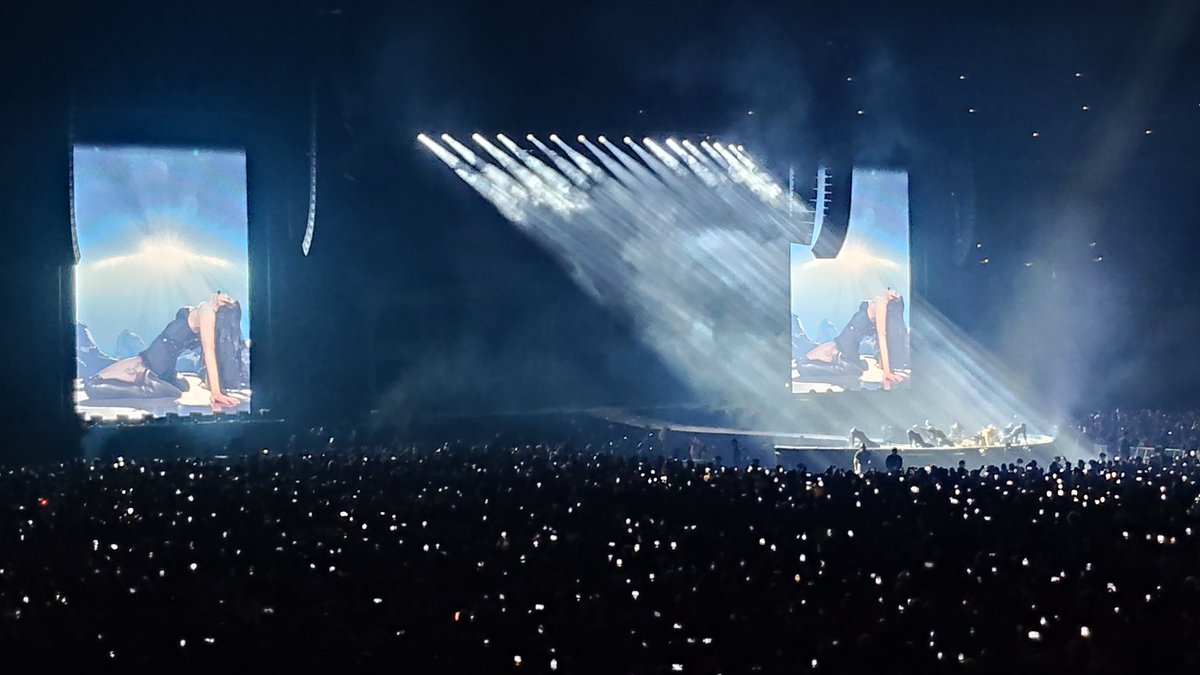saltaine's tweet photo. GAGA、素晴らしかった https://t.co/gHJ19eyOJp