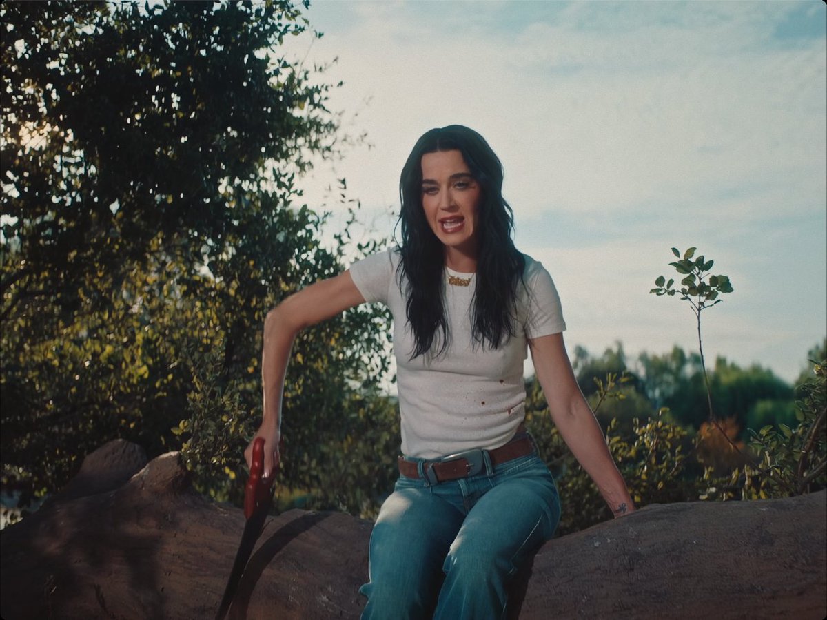 kperrystats's tweet photo. .@KatyPerry’s “bandaids” debuted at #24 on Billboard Adult Contemporary Chart, becoming her 14th highest peak and 24th entry on the ranking.

— This marks her best position since “WOMAN’S WORLD,” which also peaked at #24 in 2024. https://t.co/kOFvMiRPMr