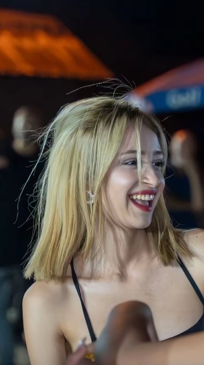 Ben kaybedecek hiç bir şeyi kalmayan bir adamim rüzgar istedigi yönden essin.Güzeller güzelim hayattaki tek varlığım kalbimi toprağa verdim.  #HiraAygarİçinAdalet