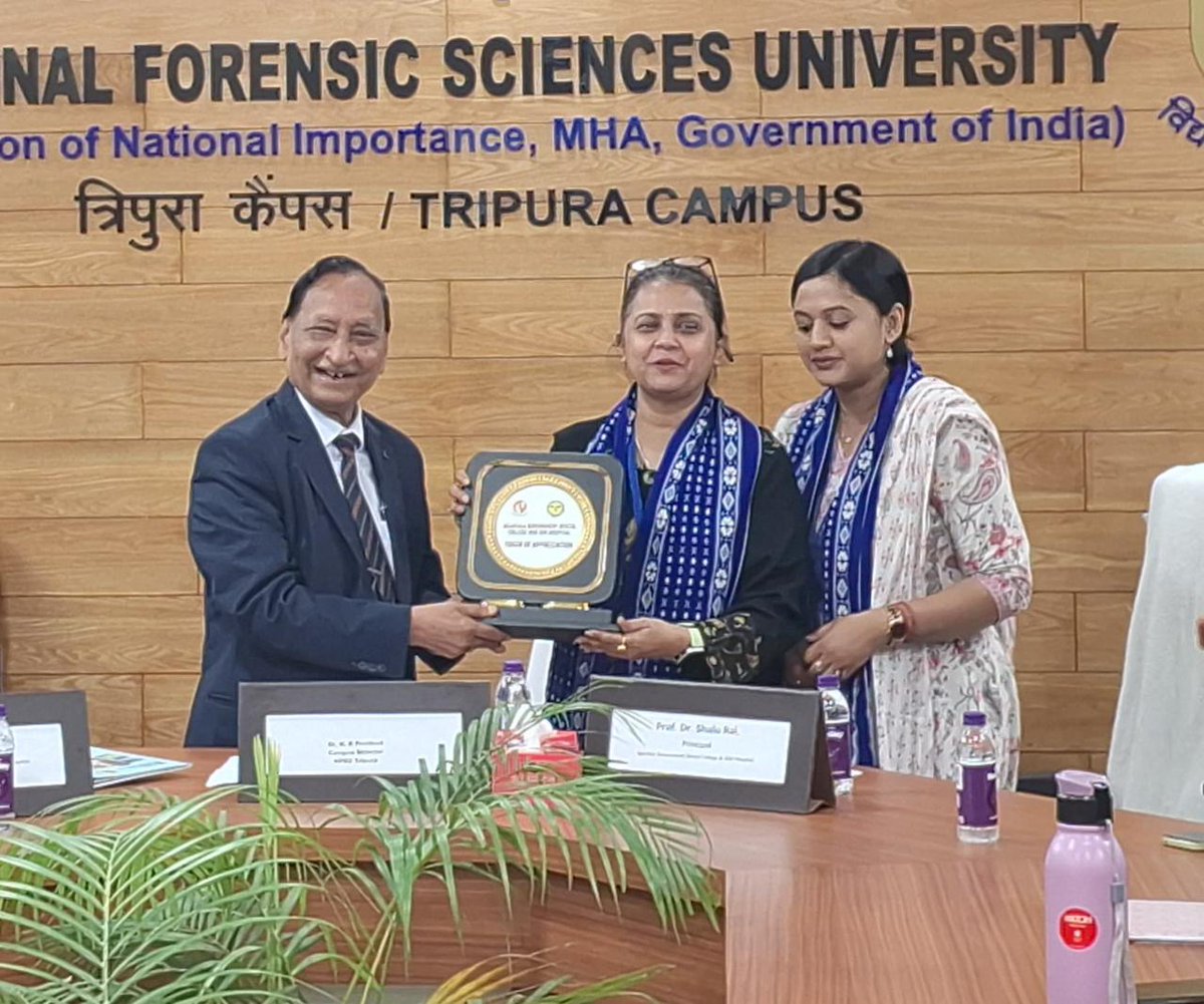 NFSU_Tripura's tweet photo. Principal of Agartala Govt. Dental College visited NFSU Tripura Campus to discuss the road map to start https://t.co/ZLbH98aMJZ. Forensic Dentistry program at NFSU Tripura on 20/01/2026.
#NFSU #NFSUTC https://t.co/rSErp2w5Y6