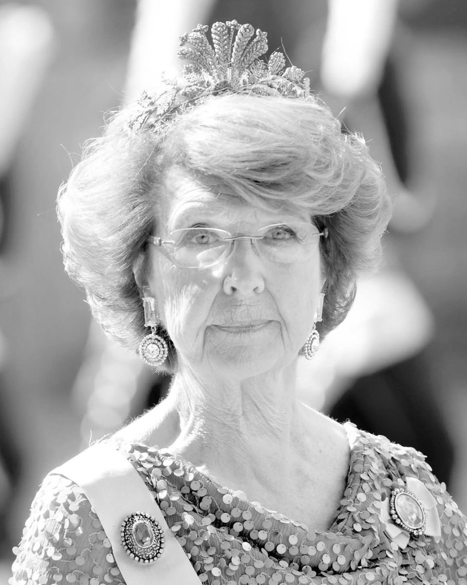 Royal News Network tweet media