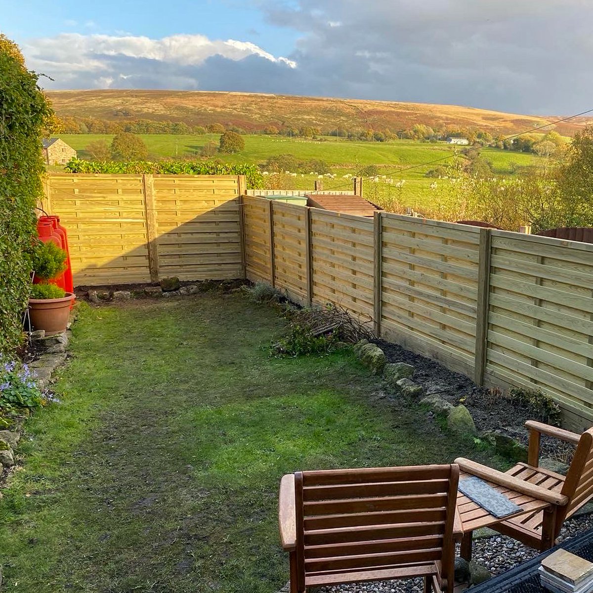 Jacksons Fencing tweet media