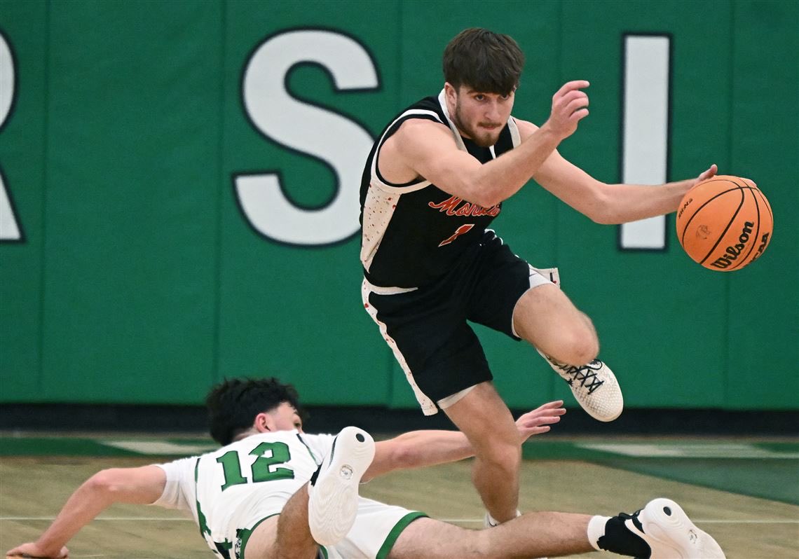 “The clock is ticking on these guys, and they finally want to win a WPIAL title.” Class 3A No. 1 Mohawk headlines this week's boys🏀notebook. Also, Blackhawk's Marco Fusetti ties Sean Miller's school record ... and a little on "Jake from St. Clair."
Story: tinyurl.com/4w66y7hm