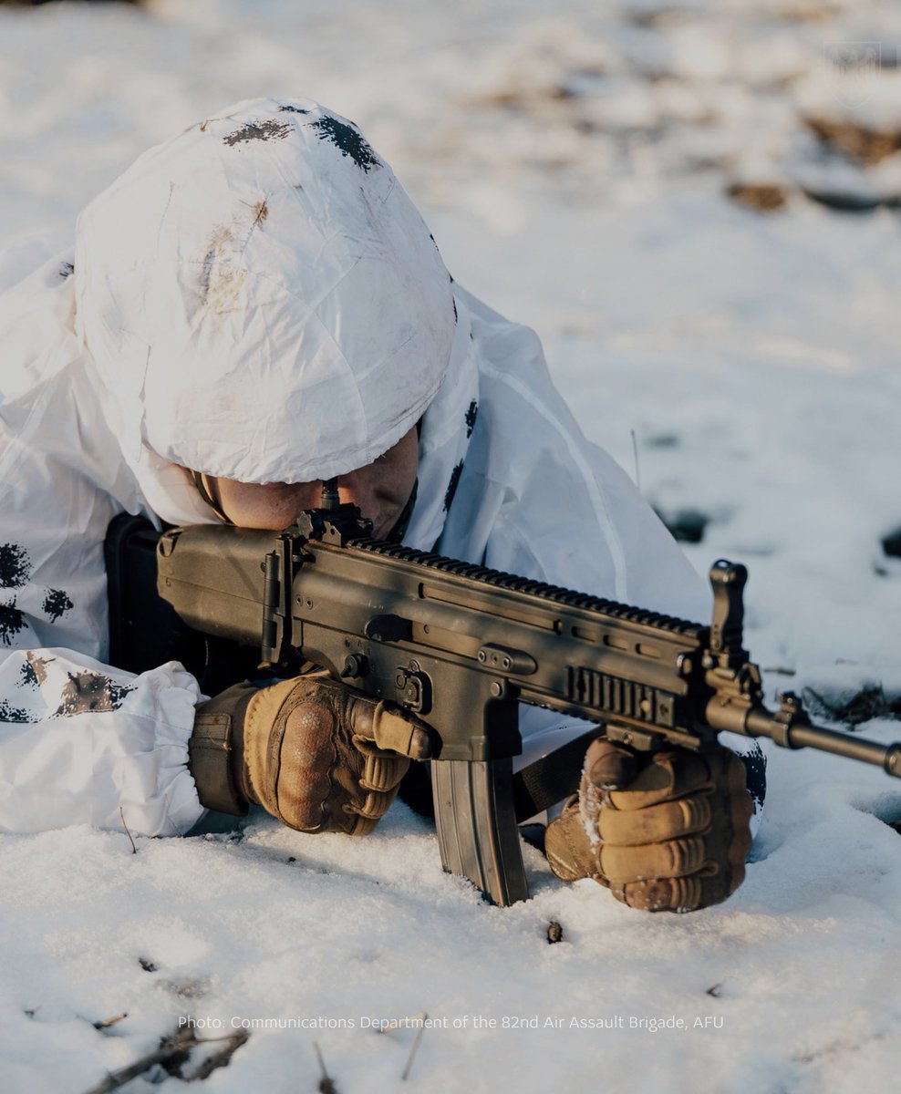 MFA_Ukraine's tweet photo. Even in the coldest winter, Ukrainian soldiers keep training, perfecting every skill. We are grateful to every man and woman protecting Ukraine! https://t.co/nmiUMhKnHl