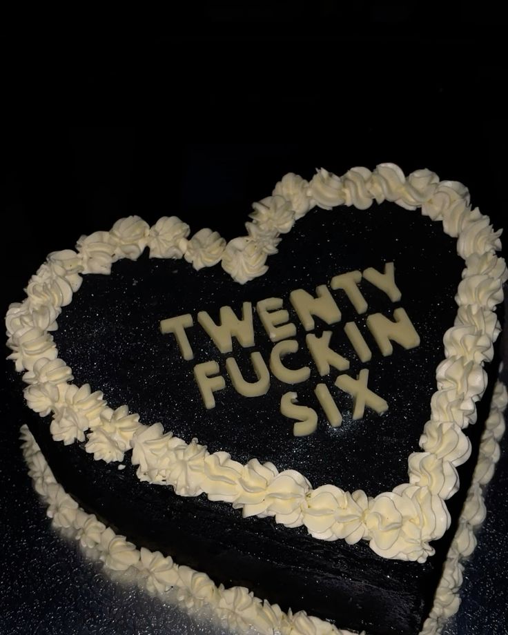 hbd tot <a href="/leminjae/">Minjae</a> 
senoga hbdnya di hbdin
ini kadonya pantun aja biar cakep. semangat jangan loyo, kalo loyo berarti temen gua