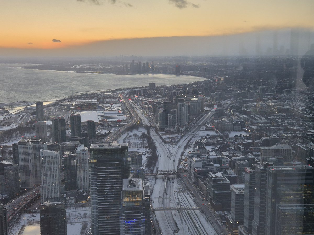 MichaelderBeste tweet media